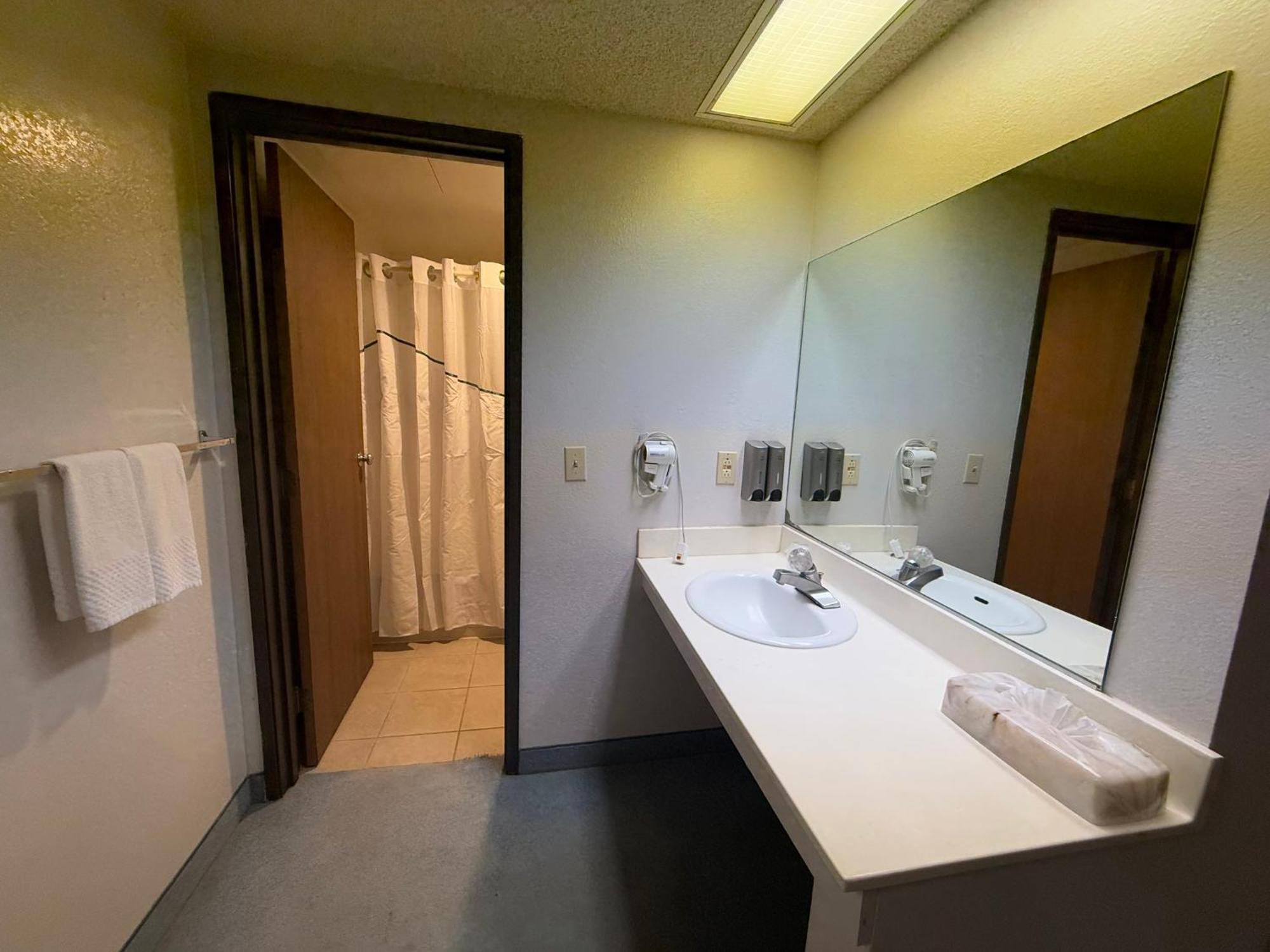 Red Roof Inn Ridgecrest Ngoại thất bức ảnh